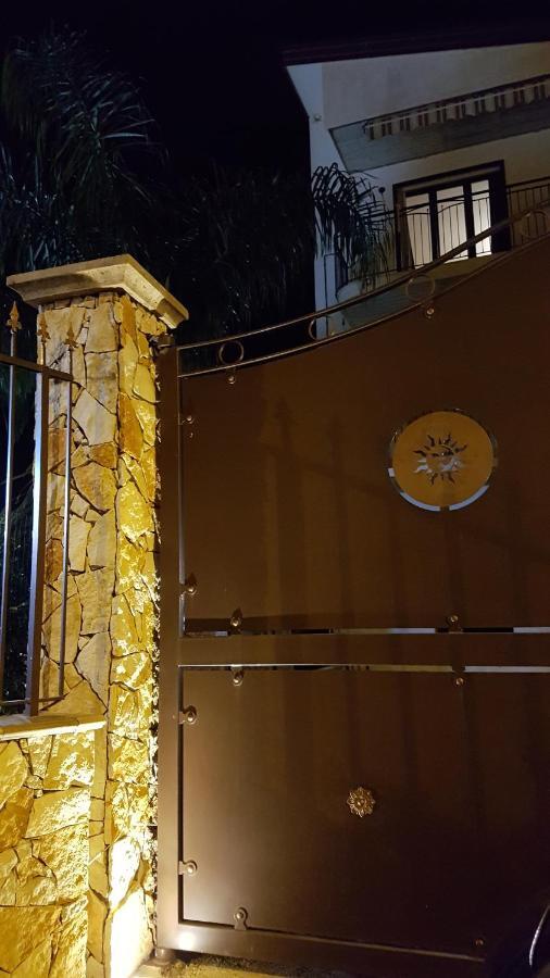 Case Vacanza Tony Calatabiano Dış mekan fotoğraf